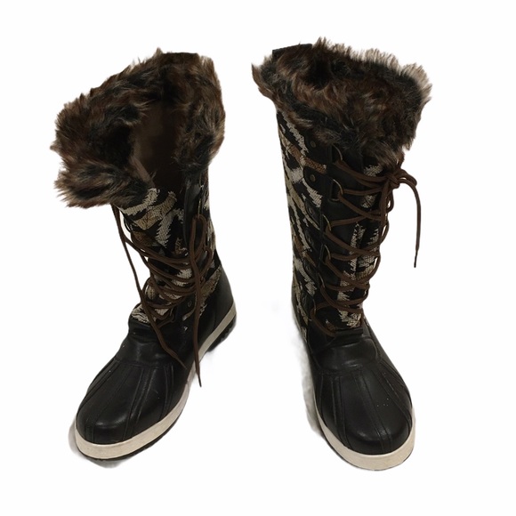 Justfab Womans Faux Fur Quilted Boots - Picture 3 of 5